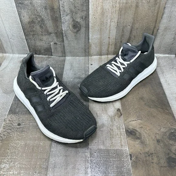 adidas gazelle silver green womens Adidas Swift Run 22 Men's Shoes Core Black-Cloud White-Grey Five